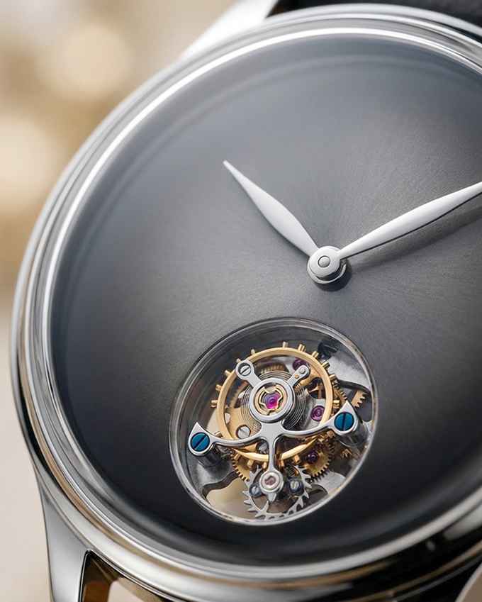Watch gallery image