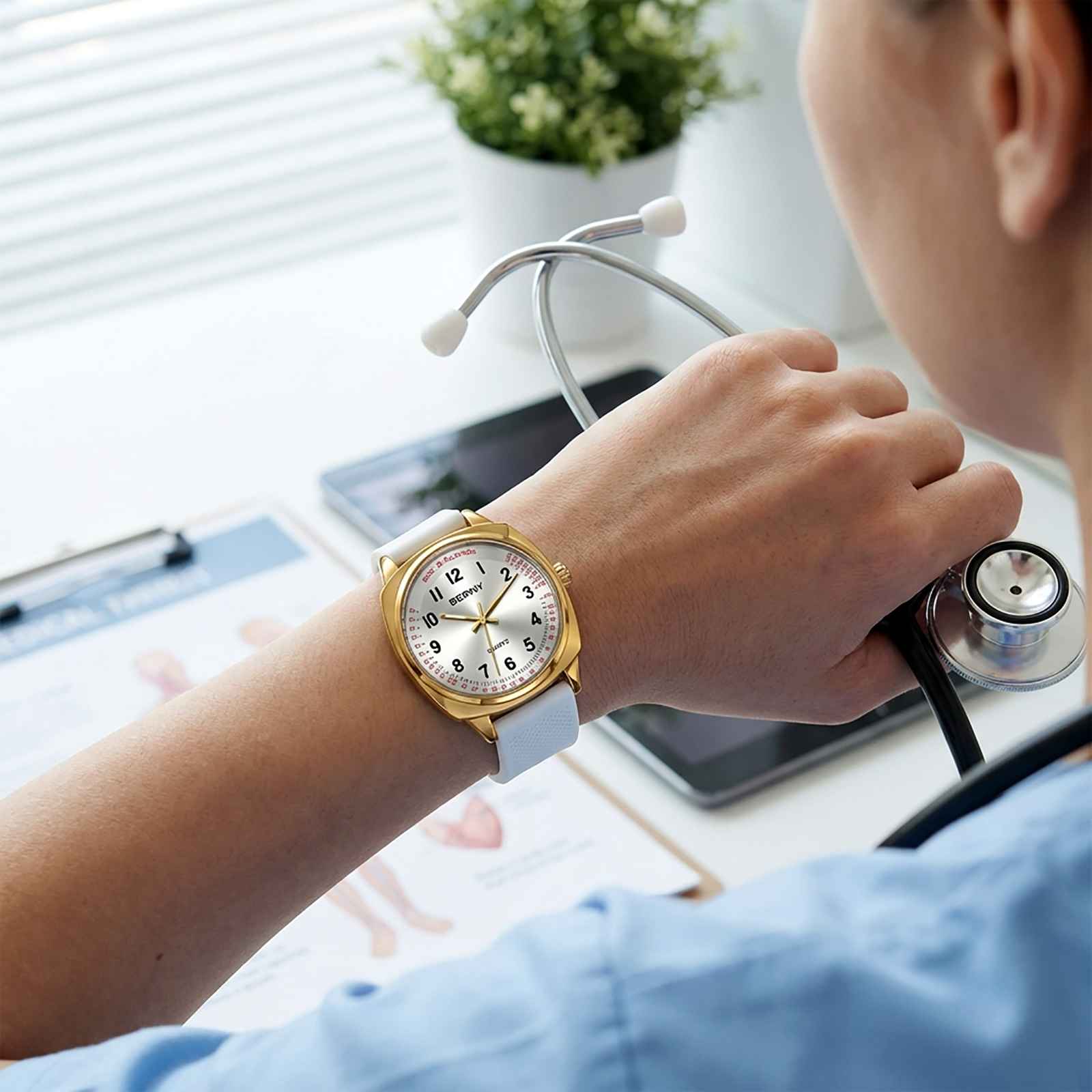 BERNY Nurse Watch – Easy Read Quartz 33mm Smash Price Shop Watch