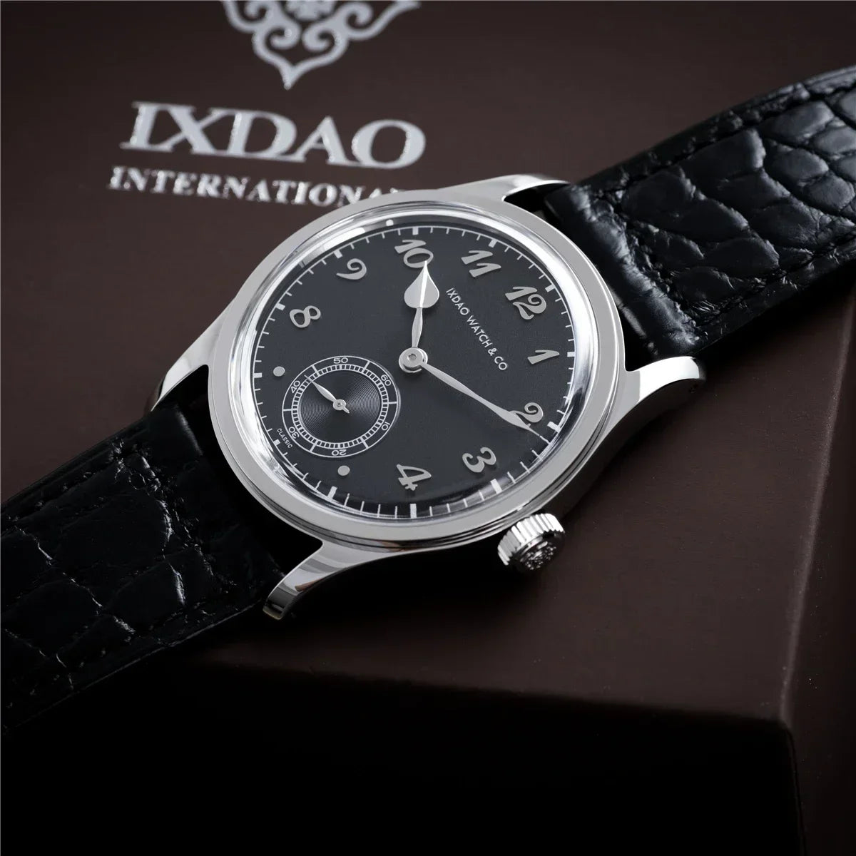 IX&DAO Men’s Formal Watch – Sapphire, Leather, 5BAR Quartz