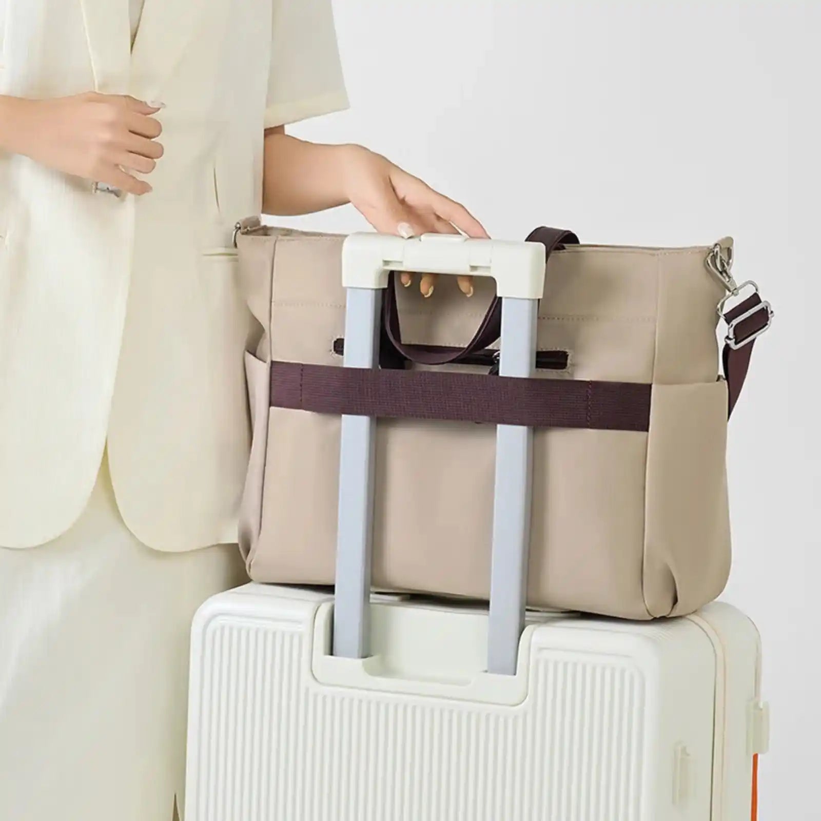 Nylon Commuter Laptop Shoulder Bag – product image 13