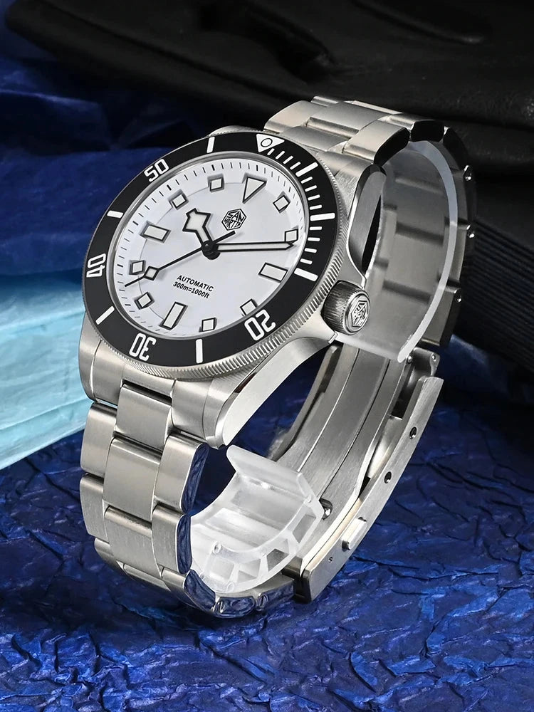 San Martin SN0121T Titanium Diver – NH35 Automatic 300M
