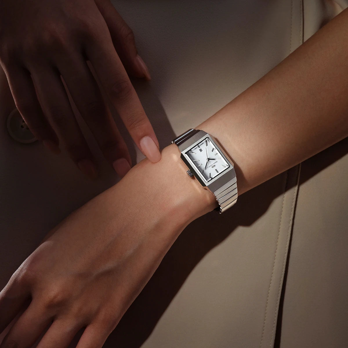 Seagull 6169L Women’s Automatic Square Watch – Sapphire Stainless Steel Smash Price Shop Women's Watch