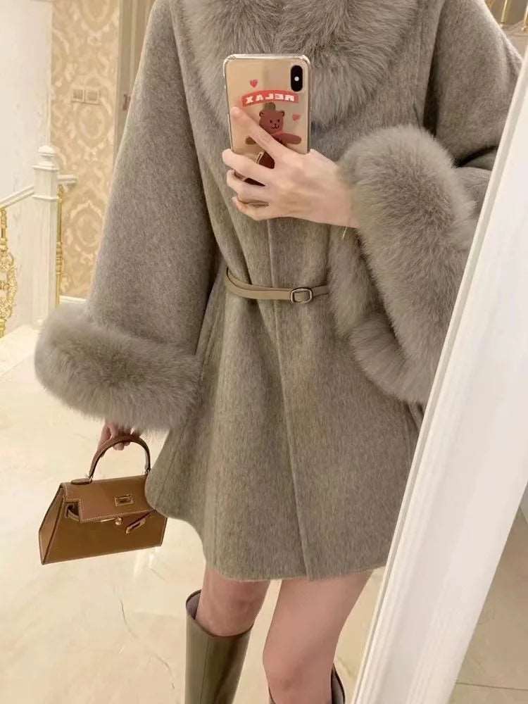 SPS - Luxury Woolen Cloak with Fur Collar