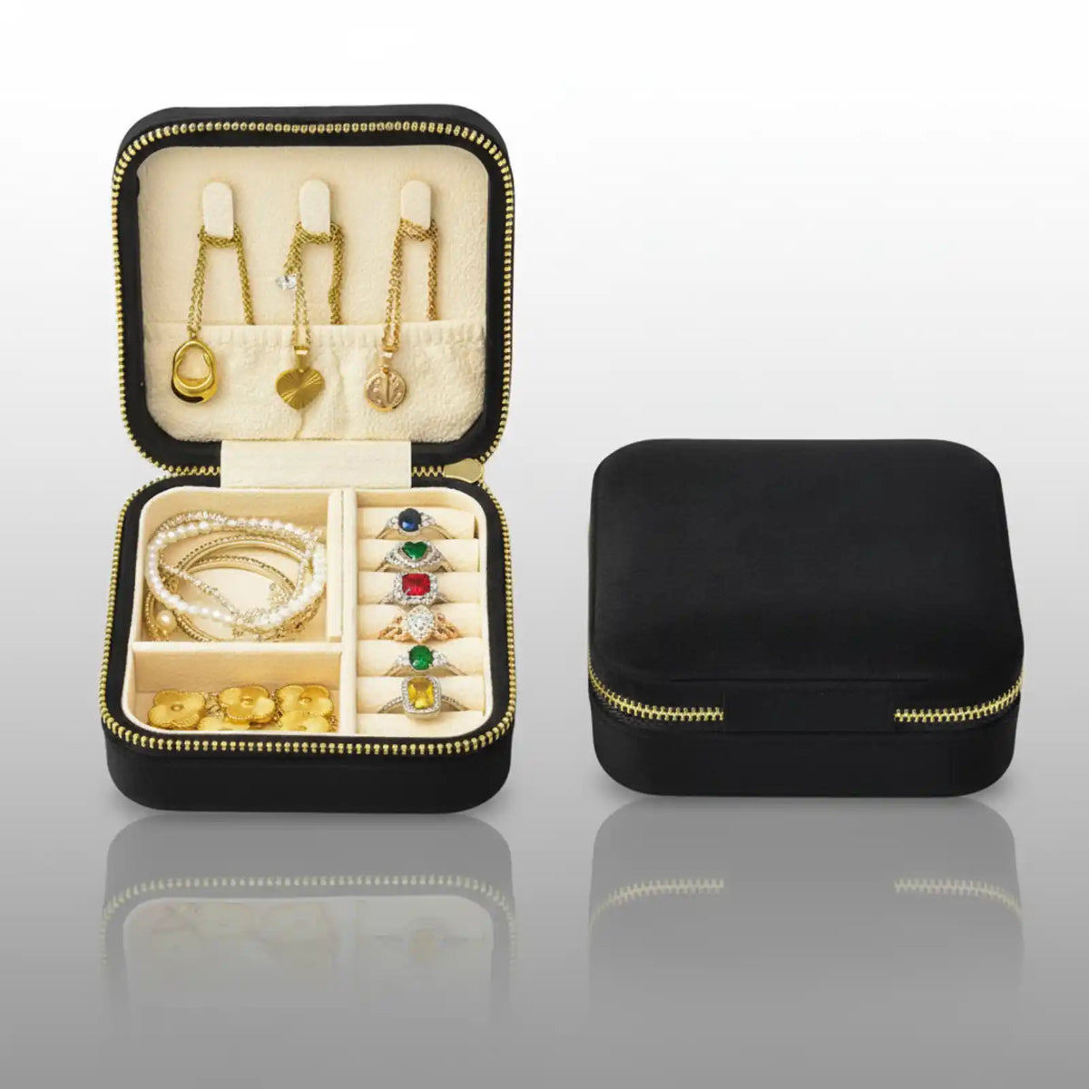 TAIMY Mini Velvet Travel Jewelry Box in IS67 / M – product image 12