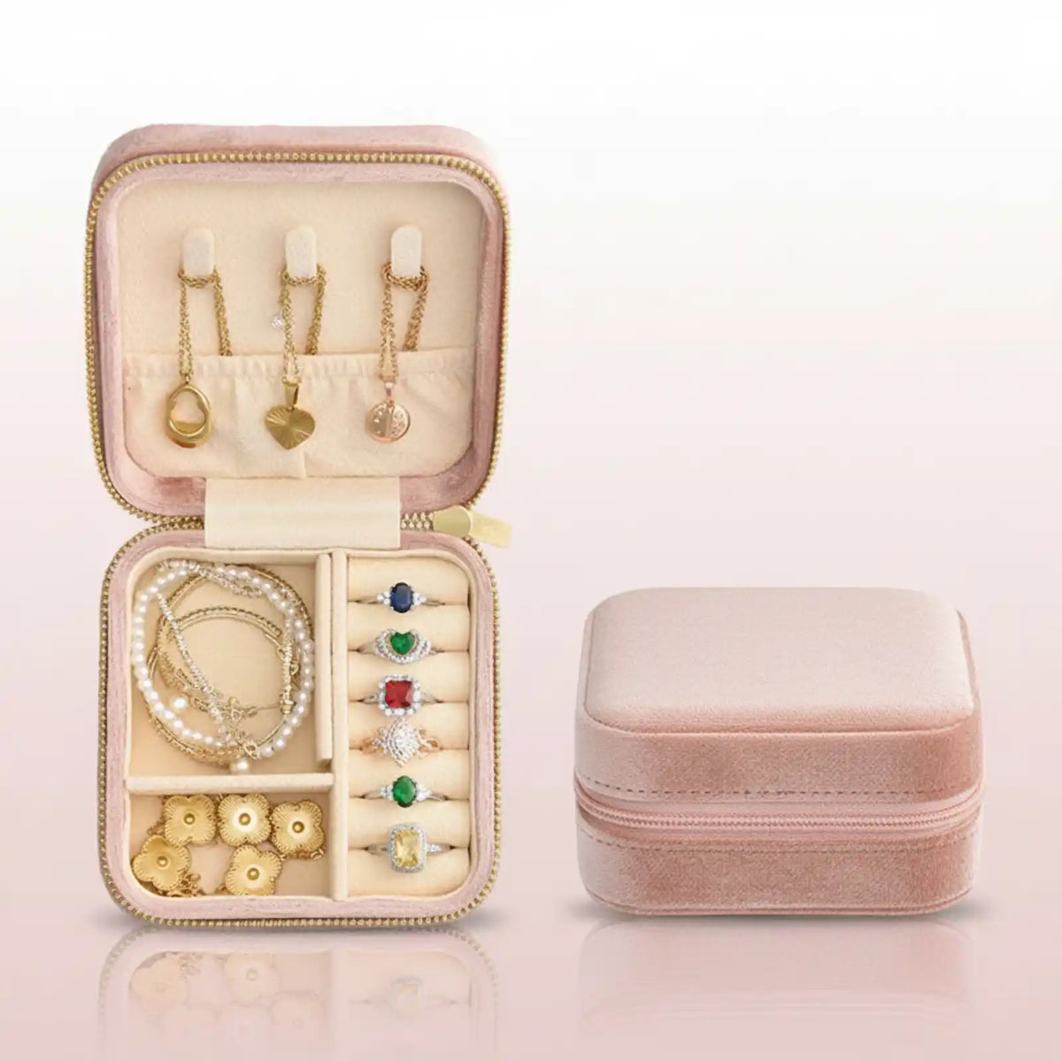 TAIMY Mini Velvet Travel Jewelry Box in G86 / M – product image 17