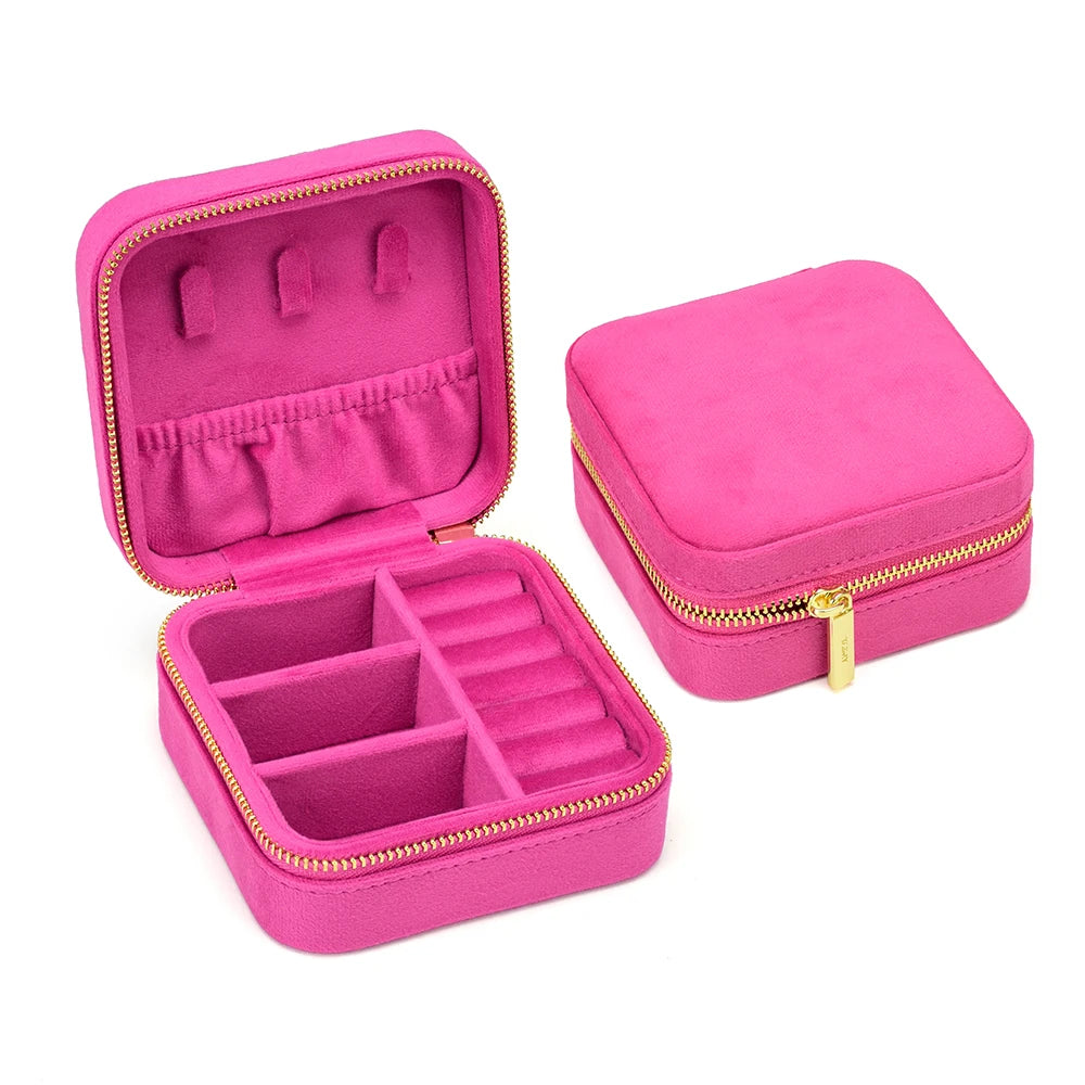 TAIMY Vintage Velvet Travel Jewelry Organizer Box in Barbie Pink / M – product image 11